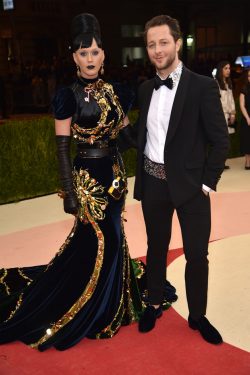 NEW YORK, NY - MAY 02: Katy Perry (L) and Derek Blasberg attend the "Manus x Machina: Fashion In An Age Of Technology" Costume Institute Gala at Metropolitan Museum of Art on May 2, 2016 in New York City. (Photo by Dimitrios Kambouris/Getty Images)
